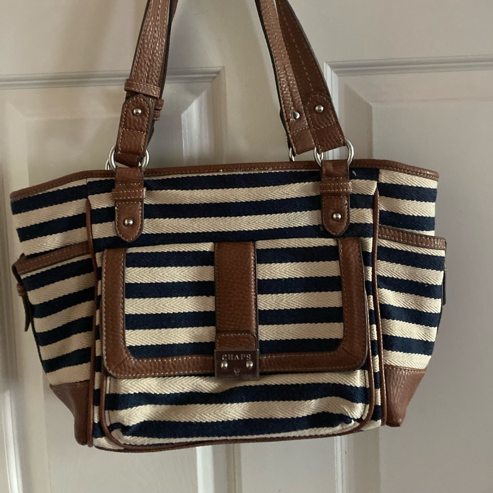Chaps purse